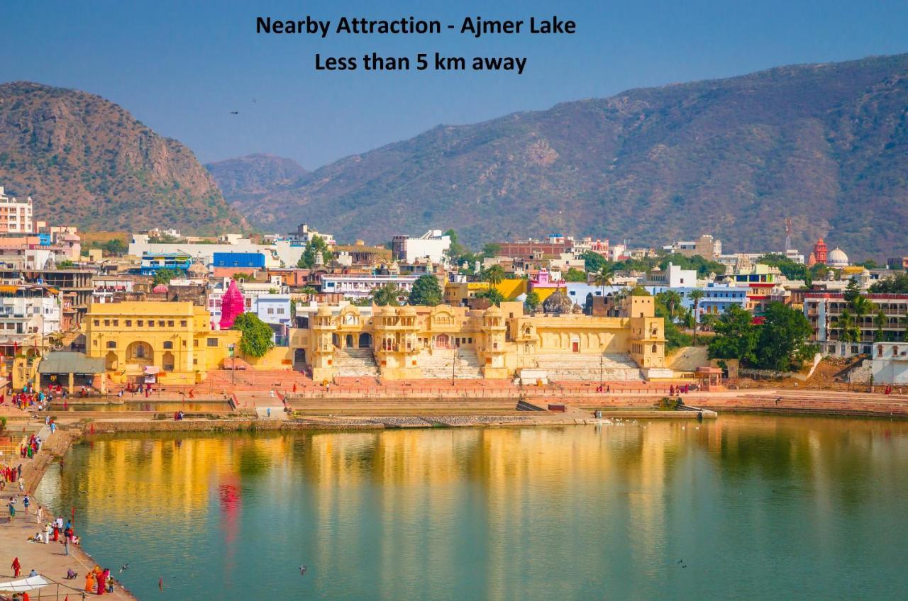Oyo 37077 Hotel Rawat Ajmer Bagian luar foto